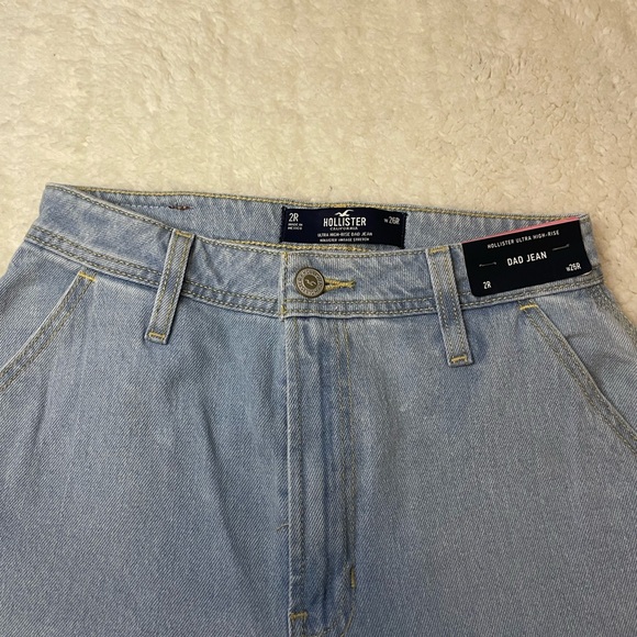 NWT Hollister Ultra High-Rise Dad Jean - W26 - Picture 4 of 8